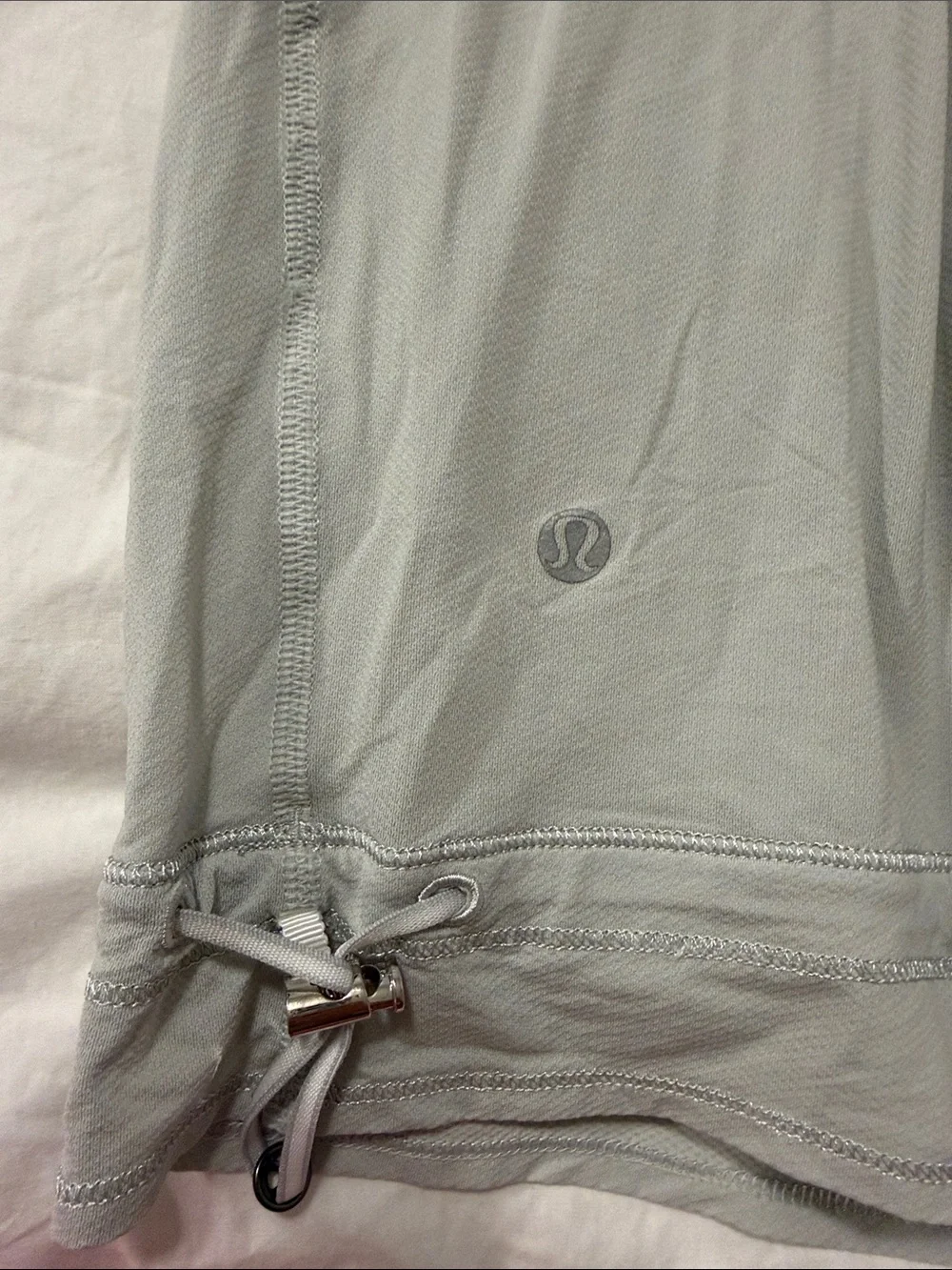 lululemon athletica light gray